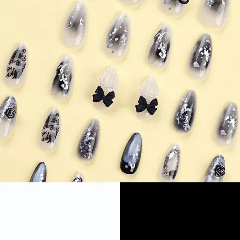 Faux Ongles à Coller – Noeud & Strass