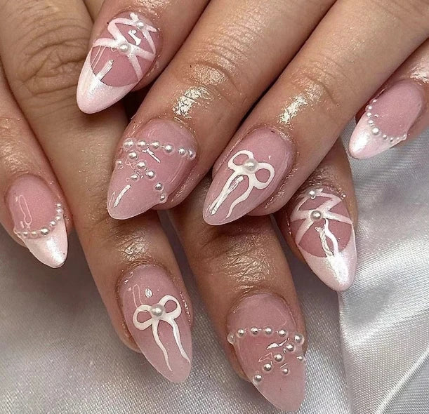 Faux Ongles à Coller – Noeud & Strass