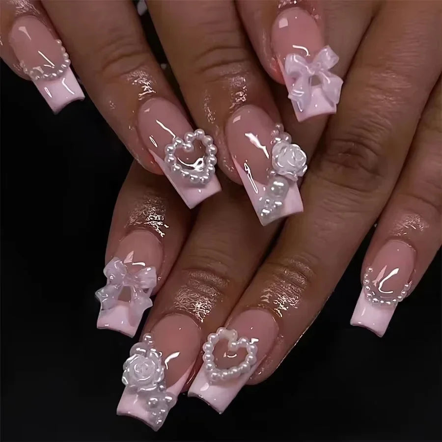 Faux Ongles à Coller – Noeud & Strass
