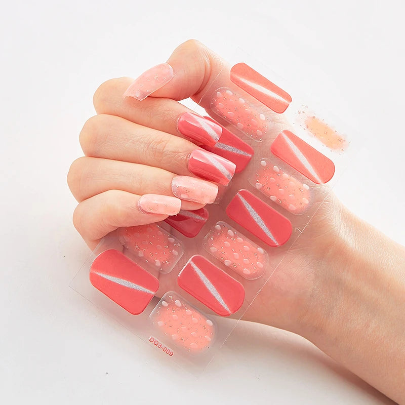 Stickers Gel Semi-Cuits pour Ongles – 112 Designs