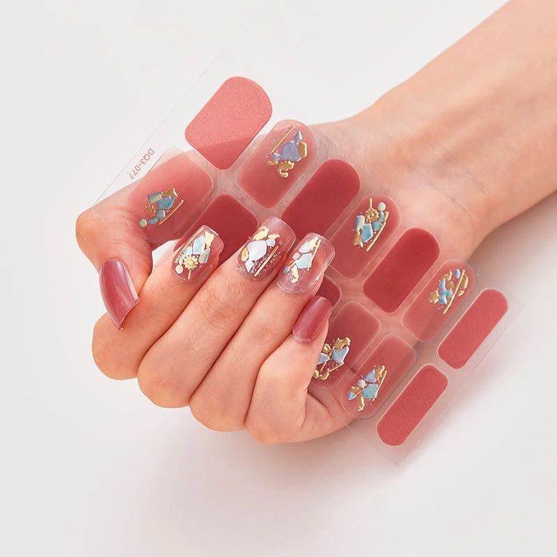 Stickers Gel Semi-Cuits pour Ongles – 112 Designs