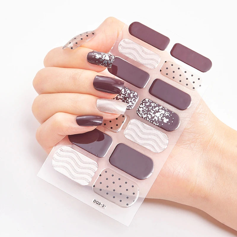 Stickers Gel Semi-Cuits pour Ongles – 112 Designs