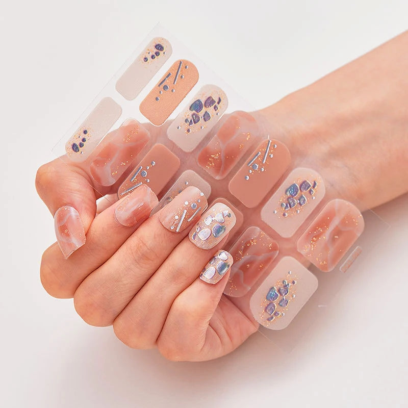 Stickers Gel Semi-Cuits pour Ongles – 112 Designs