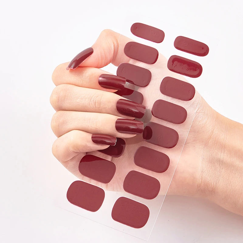 Stickers Gel Semi-Cuits pour Ongles – 112 Designs