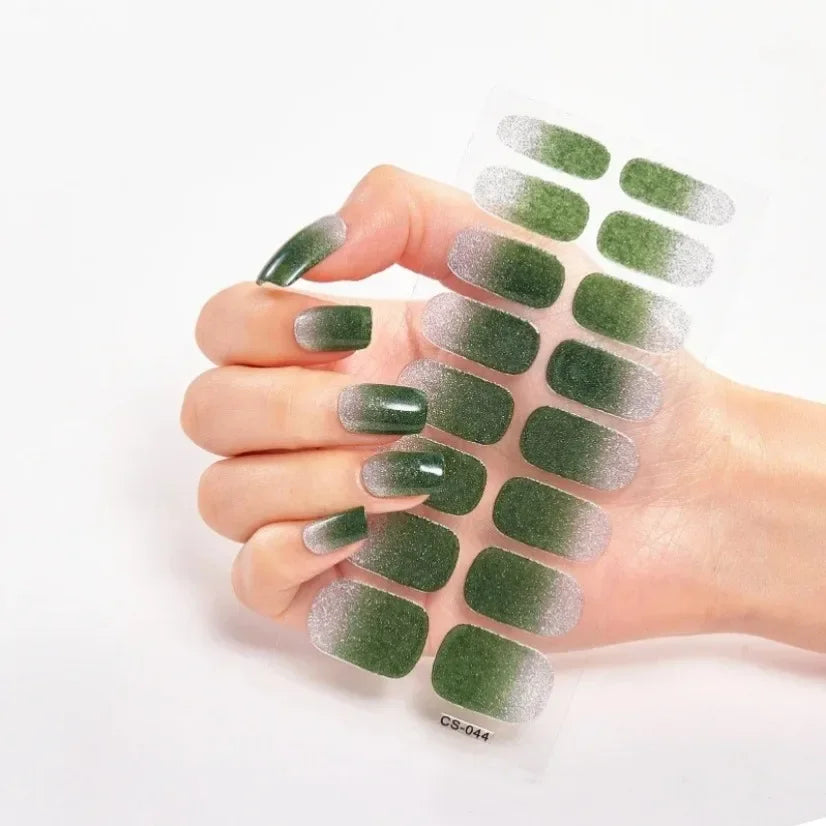 Stickers Gel Semi-Cuits pour Ongles – 112 Designs