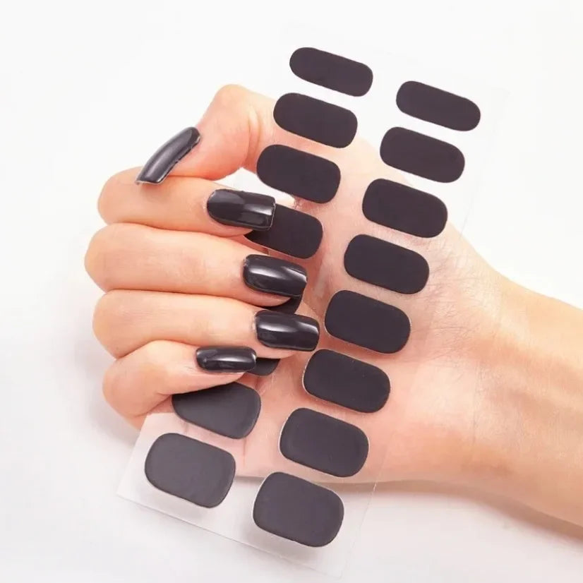 Stickers Gel Semi-Cuits pour Ongles – 112 Designs