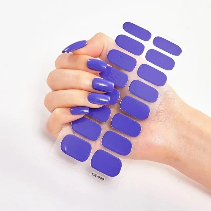 Stickers Gel Semi-Cuits pour Ongles – 112 Designs